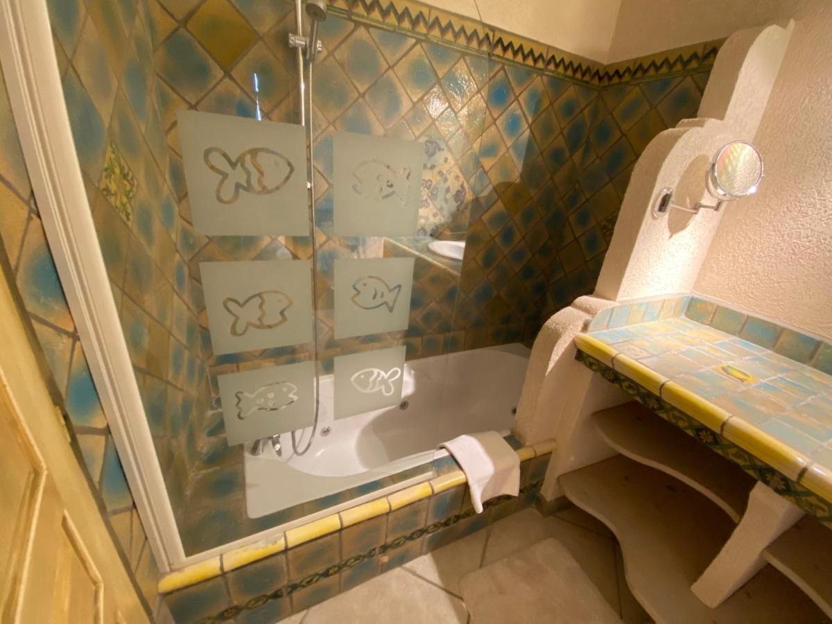 Le Rif Hotell Puygiron Eksteriør bilde
